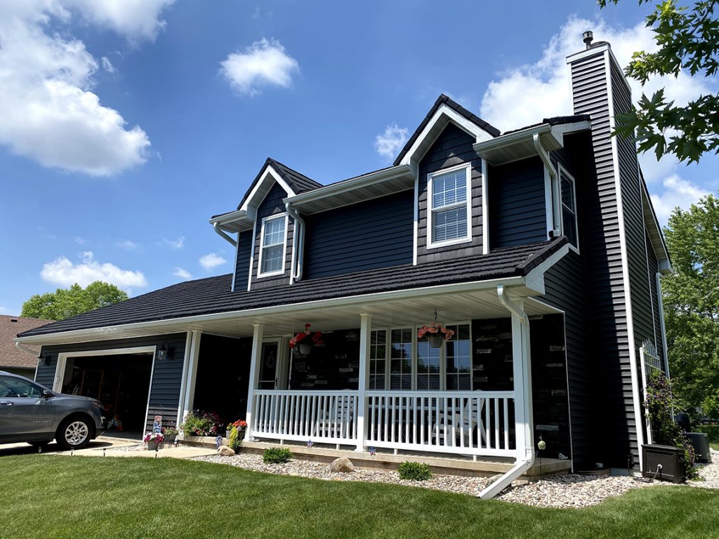 How Much Does A Roofing Contractor Cost?